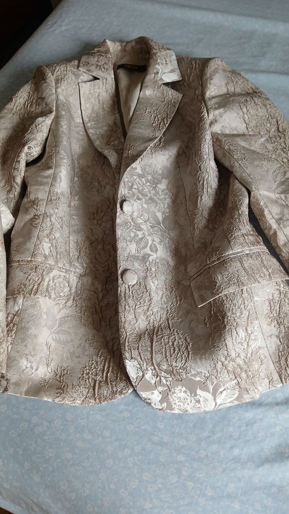 Veste beige aspect moir&eacute; Vêtements