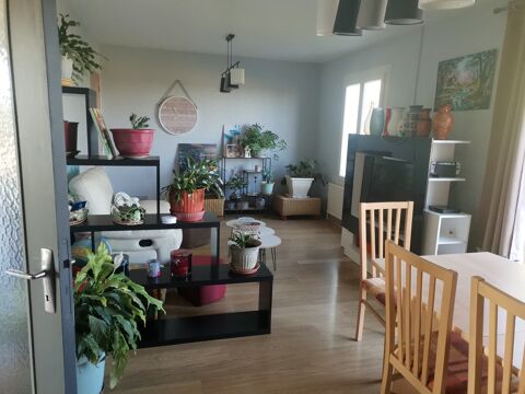   Maison 150 m2 plus dpendance de 30m2 Maison - 8 pice(s) - 150 m