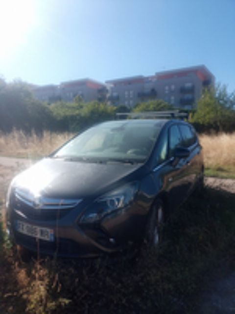 Zafira Tourer 2.0 CDTI 130 ch Start/Stop ecoFLEX Cosmo 2012 occasion 38080 L'Isle-d'Abeau