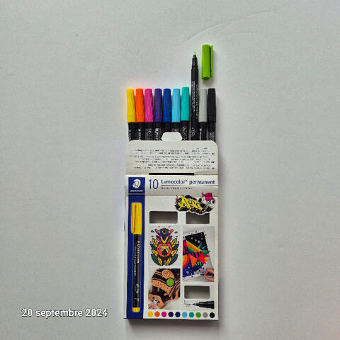 Feutres marqueur STAEDTLER permanent, lot de 10 couleurs , p 17 Saumur (49)