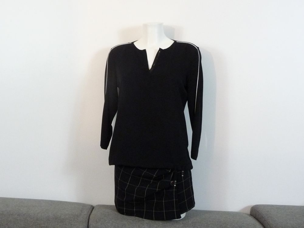 Blouse/ Top/ Tee Shirt Bi Mati&egrave;re Noir &agrave; Lien &agrave; Nouer- Canda Vêtements