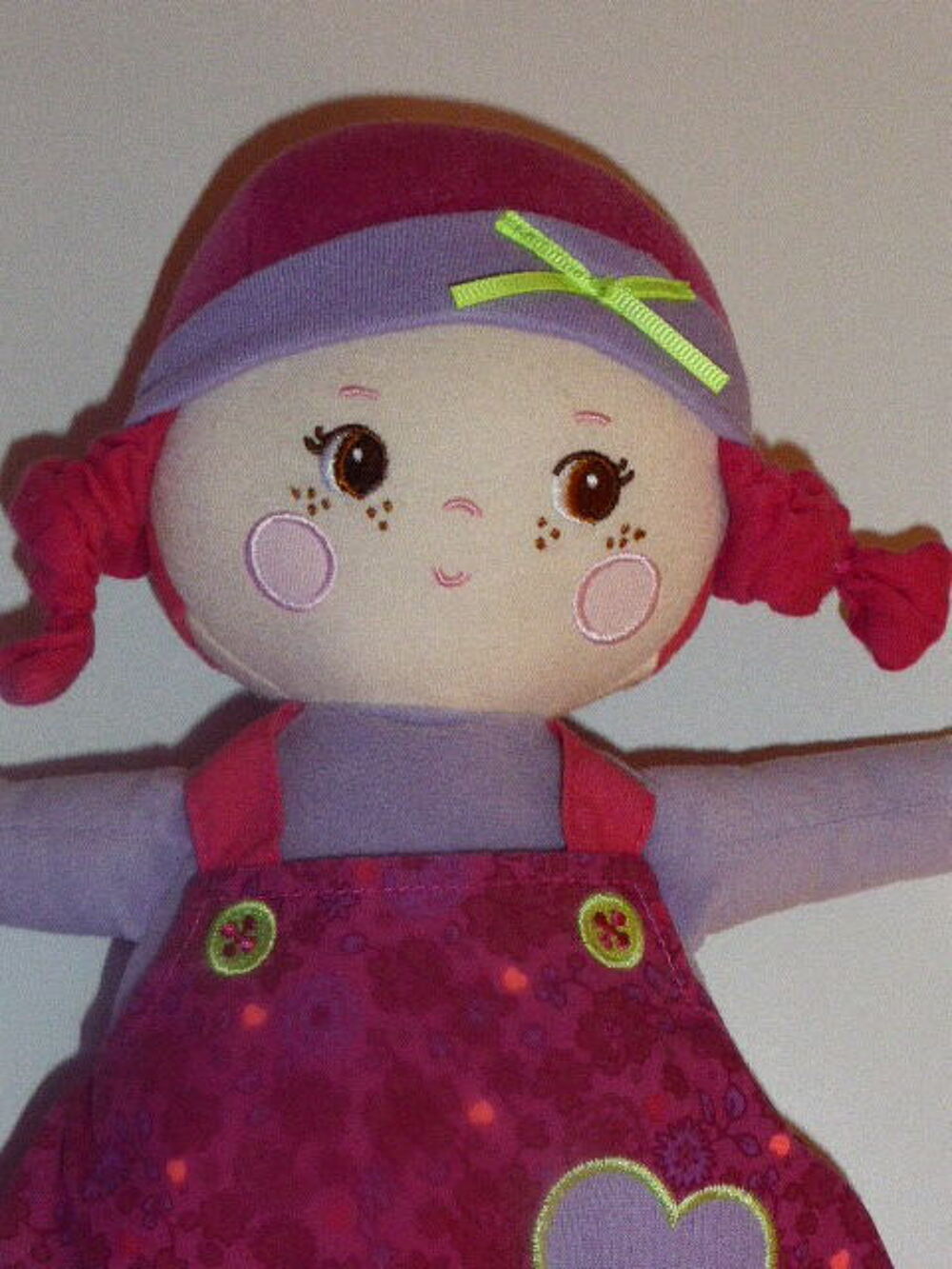 Doudou Corolle poup&eacute;e Lili Grenadine CJC25 2016 Jeux / jouets