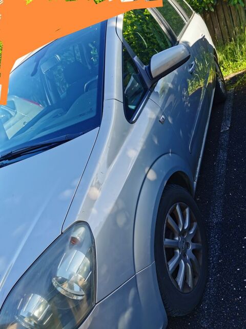 Opel zafira 1.9 CDTI 150 ch FAP Cosmo