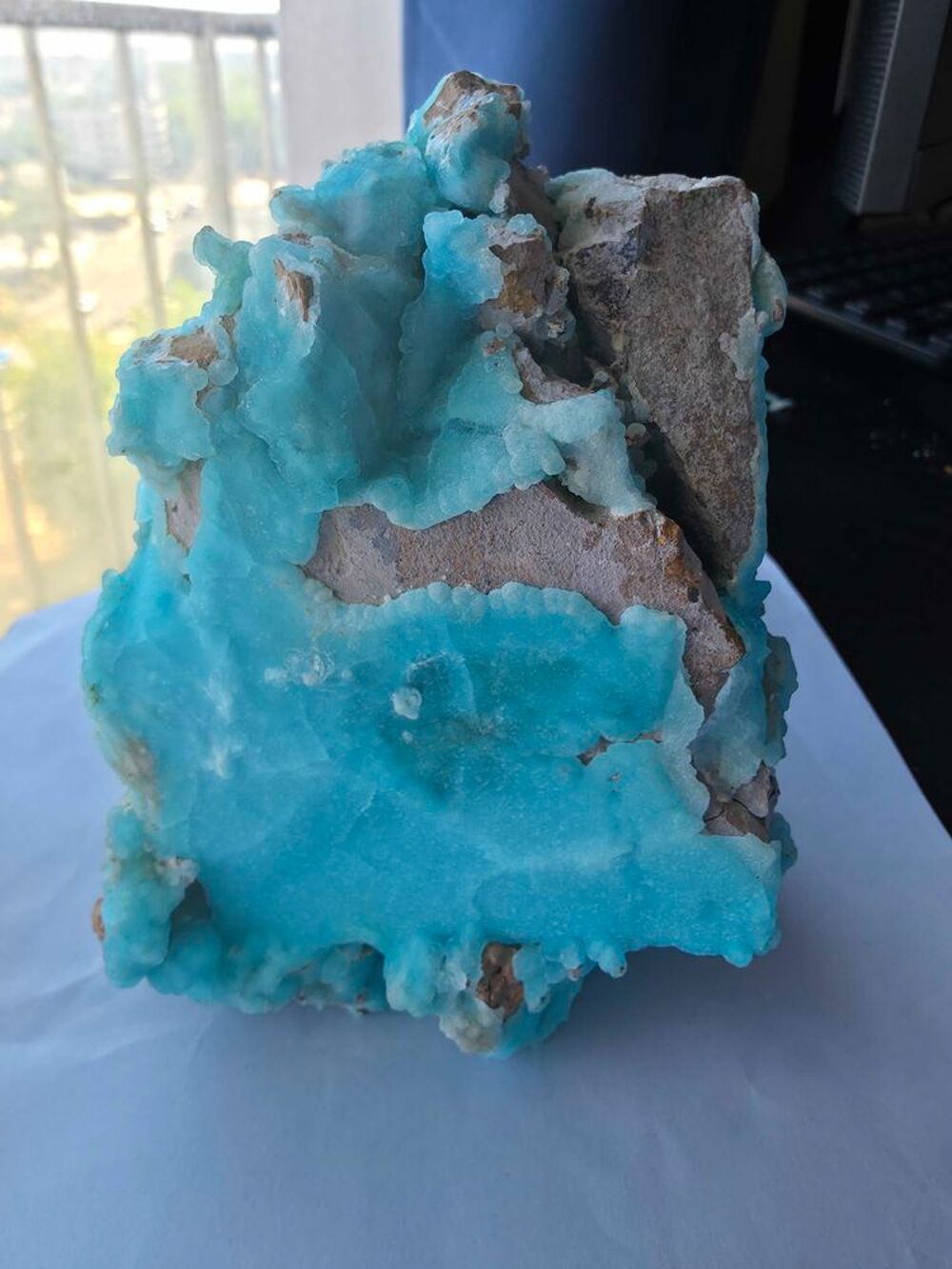 Grand Min&eacute;ral H&eacute;mimorphite Bleue Naturelle Congo-14,5 cm 