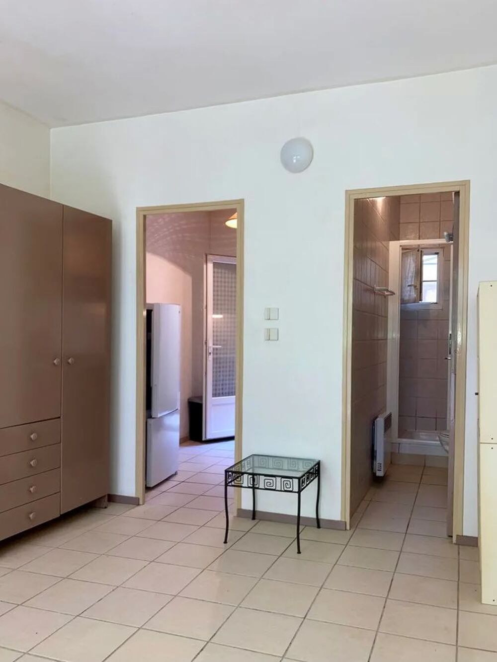 Location Appartement STUDIO / T1 rue des Arts GRENOBLE Centre Ville Tram A/B/C/E/ Grenoble