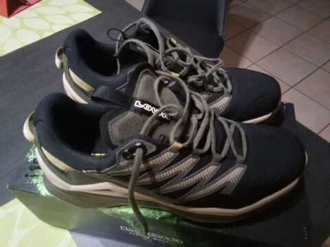 chaussure 100 Montbrison (42)