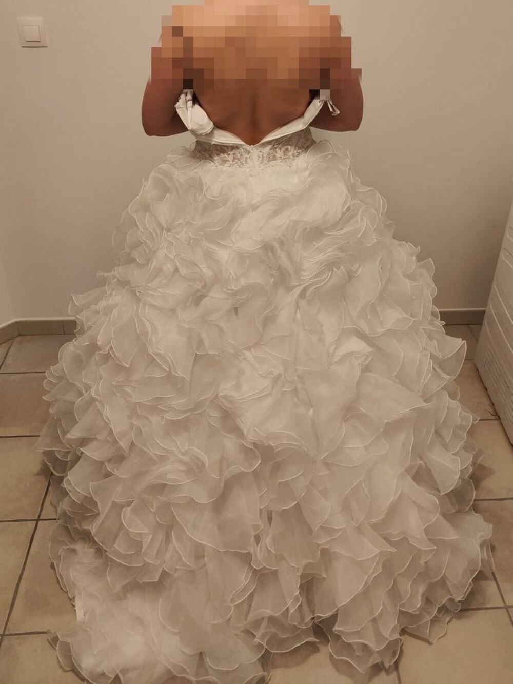 Robe de mari&eacute;e Vêtements