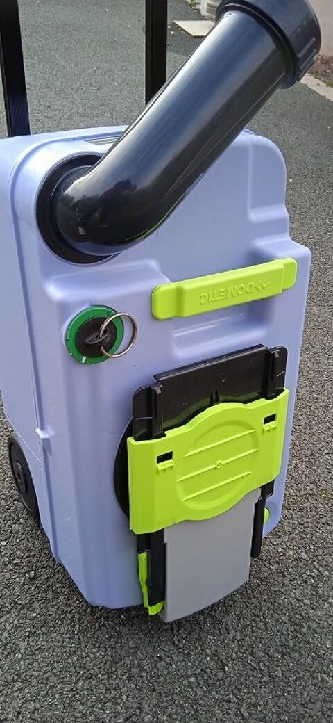 Pi&egrave;ces et &eacute;quipements Caravaning Pi&egrave;ces et &eacute;quipements Caravaning  occasion La Rochelle 17000