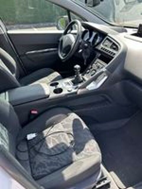 3008 1.6 HDi 115ch FAP Allure 2013 occasion 41000 Blois