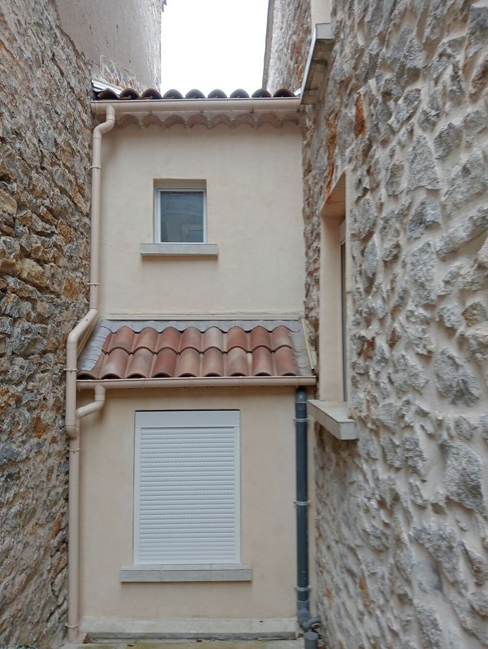 Location Appartement Appart-Maison de Standing proche centre-ville, très calme. Alès