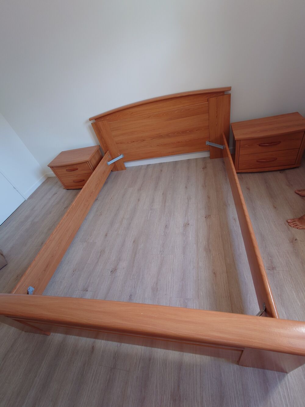 Encadrement de lit pour matelas 140cm Meubles