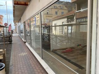  Investissement à vendre 4 pièces 100 m²