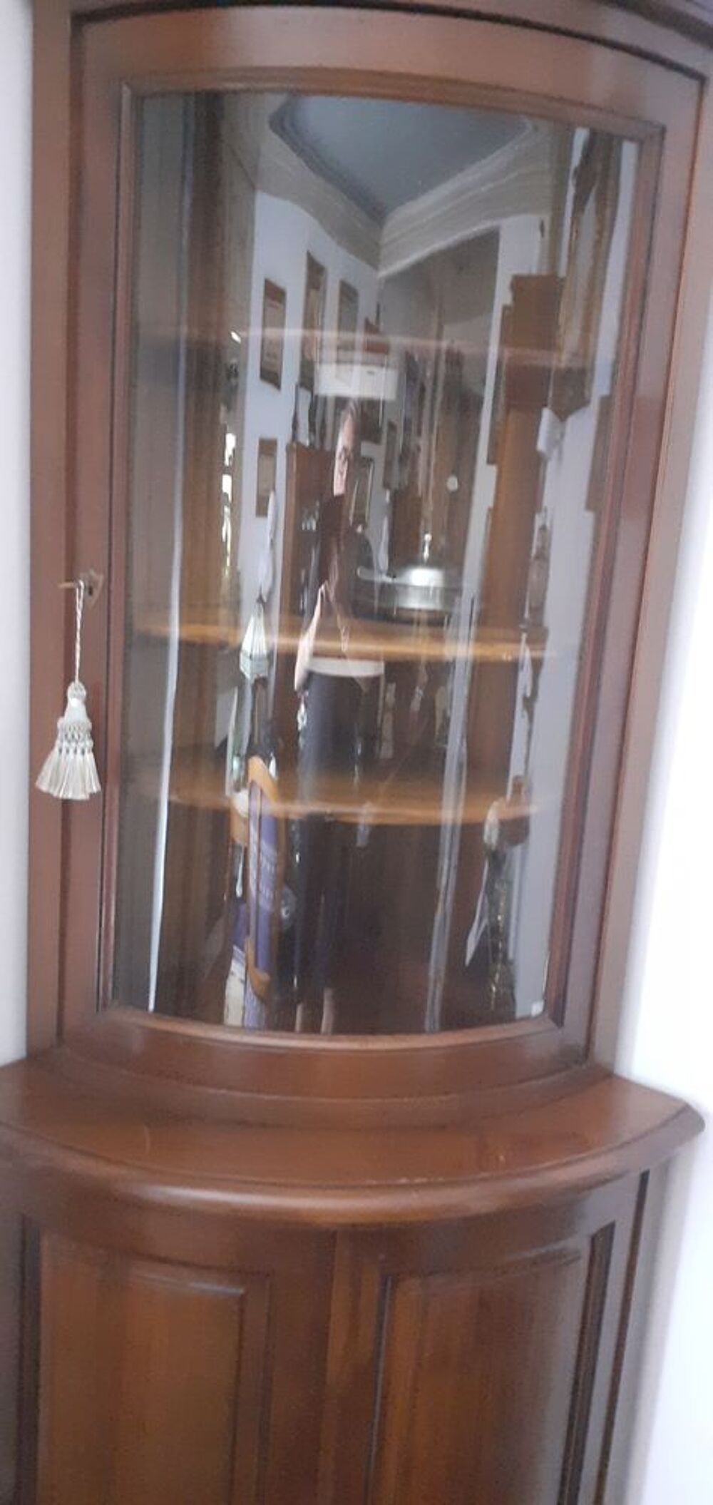 MEUBLE D ANGLE EN BOIS MASSIF Meubles