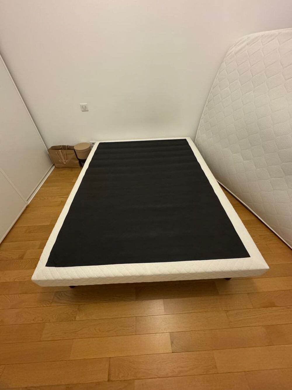 Lit 140 x 190 cm Meubles