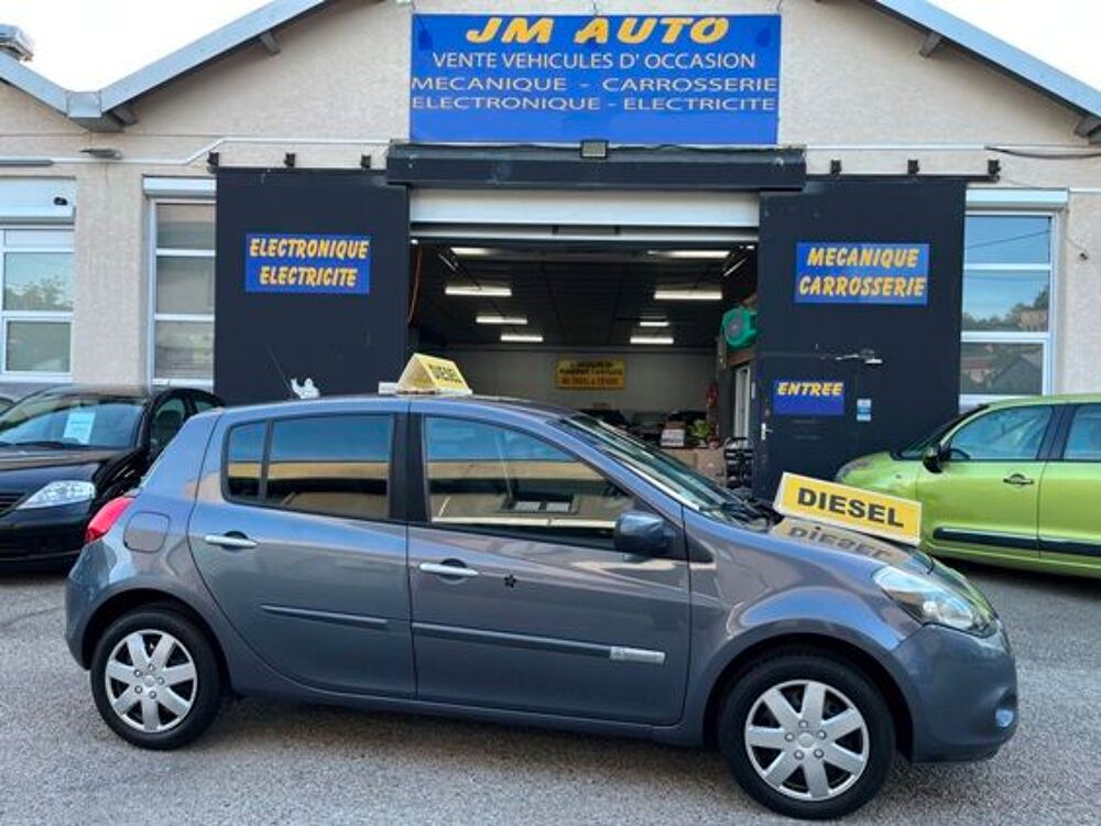 Clio III Clio 1.5 dCi 85 eco2 Dynamique 2009 occasion 42700 Firminy
