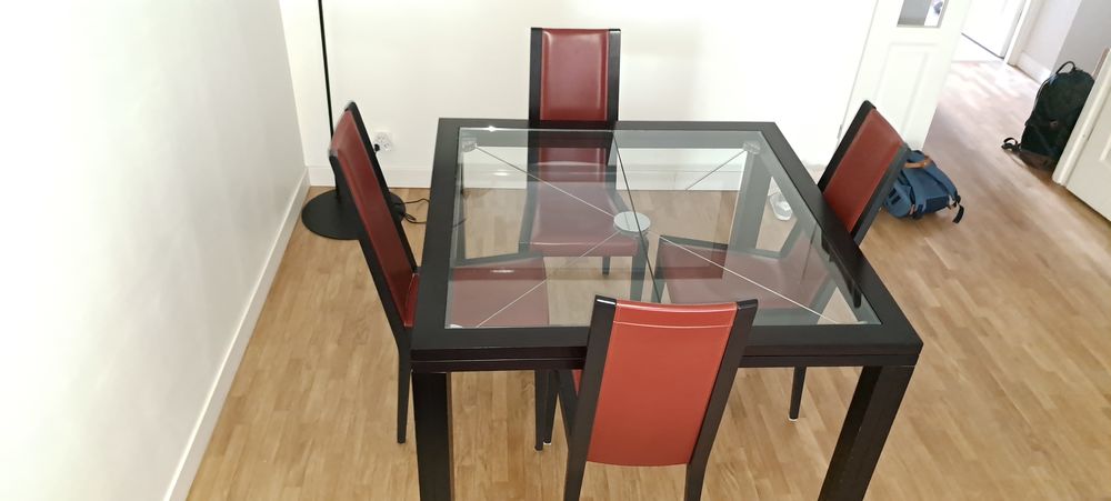 Ensemble salle &agrave; manger Roche Bobois Meubles