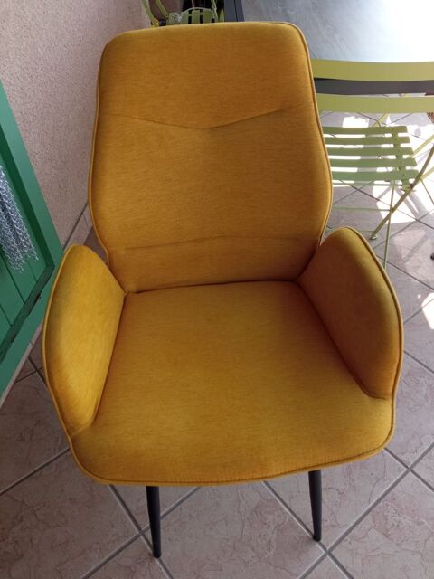 CHAISE BURAU 35 Pouilly-lès-Feurs (42)