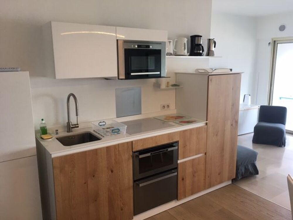   VUE MER IMPRENABLE - T2 Côte d'Azur - Marina Baie des Anges  Provence-Alpes-Côte d'Azur, Villeneuve-Loubet (06270)