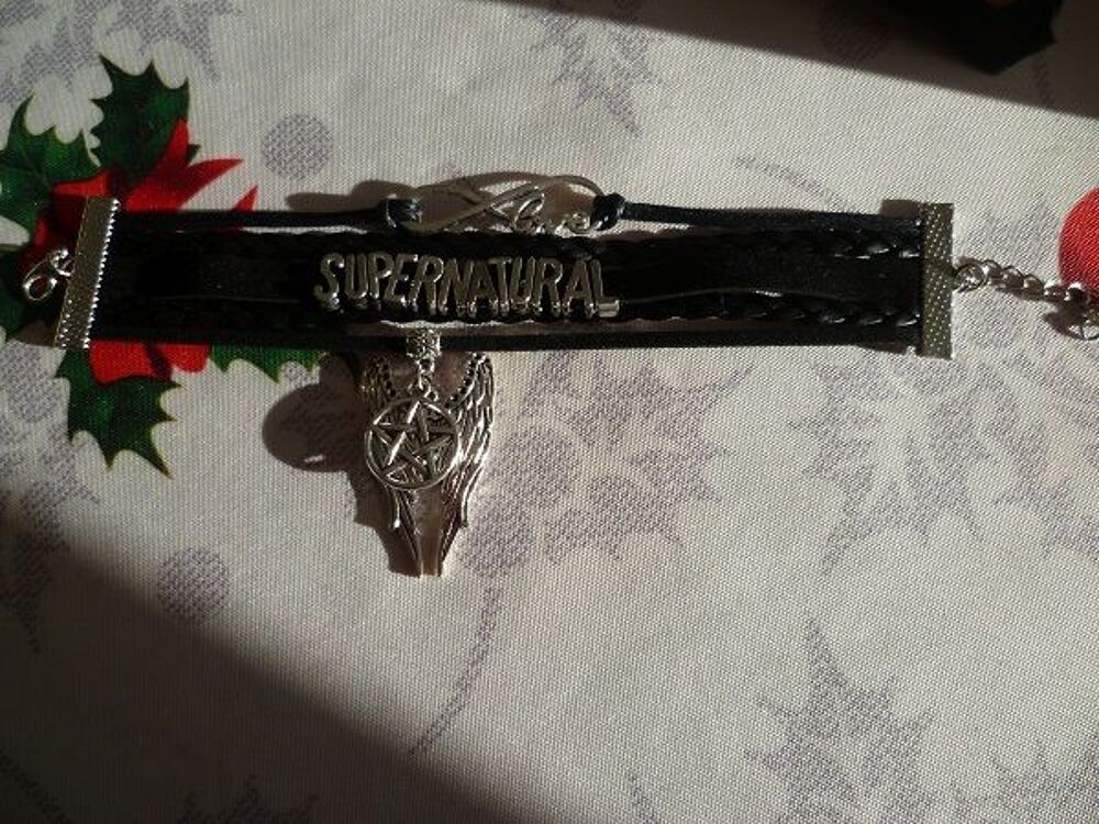 Bracelet Supernatural film s&eacute;rie cin&eacute; TV bijoux mo 