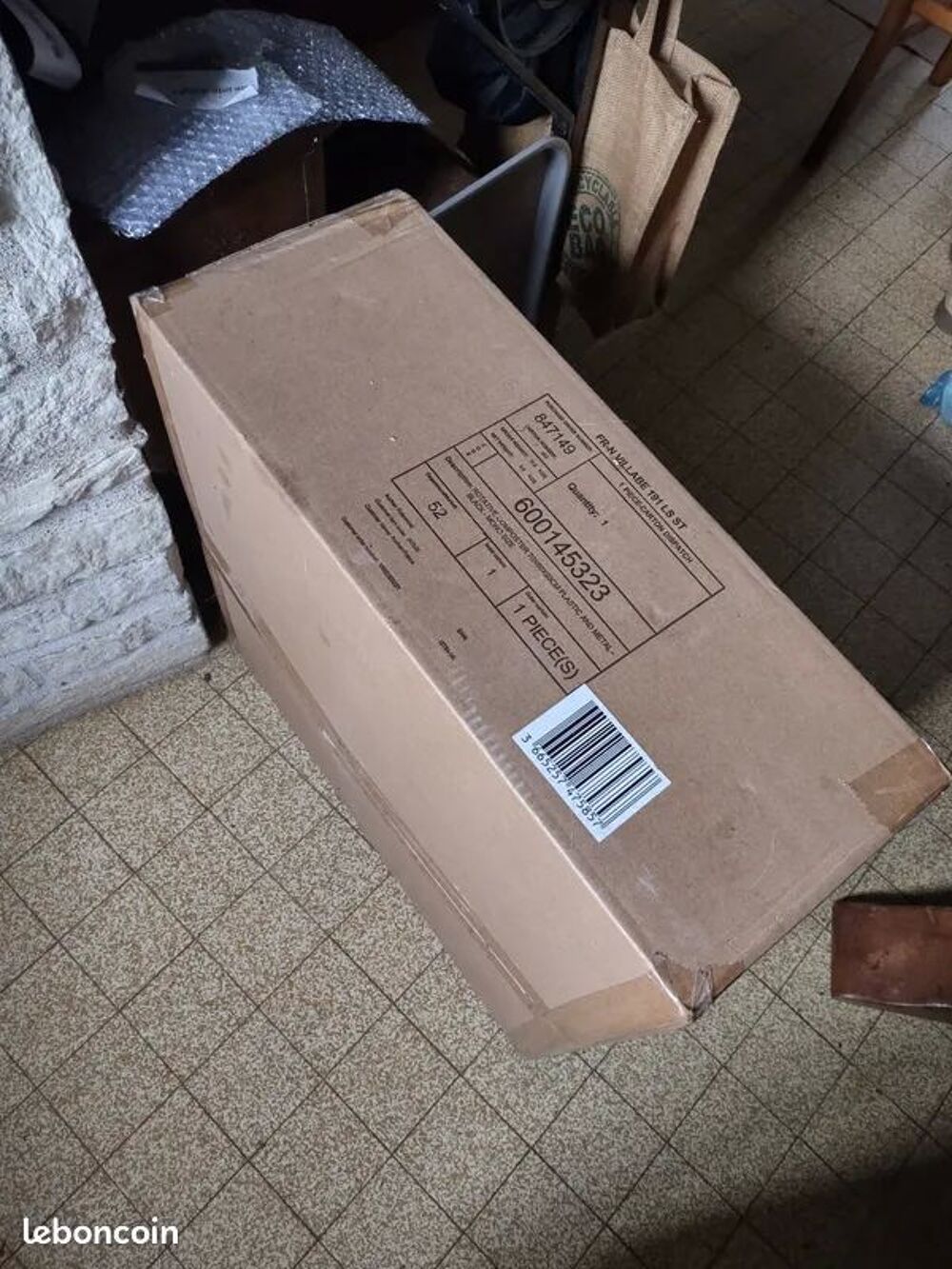 Composteur rotatif - Noir - H93 cm 160 L Neuf dans l'emballa Jardin