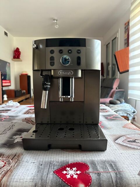 Machine � caf� DeLonghi Magnifica S Smart FEB 2541.TB Titani 0 Lisses (91)