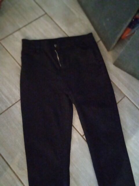 Pantalon noir taille L longueur de jambes 97 cm 70 % coton 2 5 Saint-Rambert-d'Albon (26)