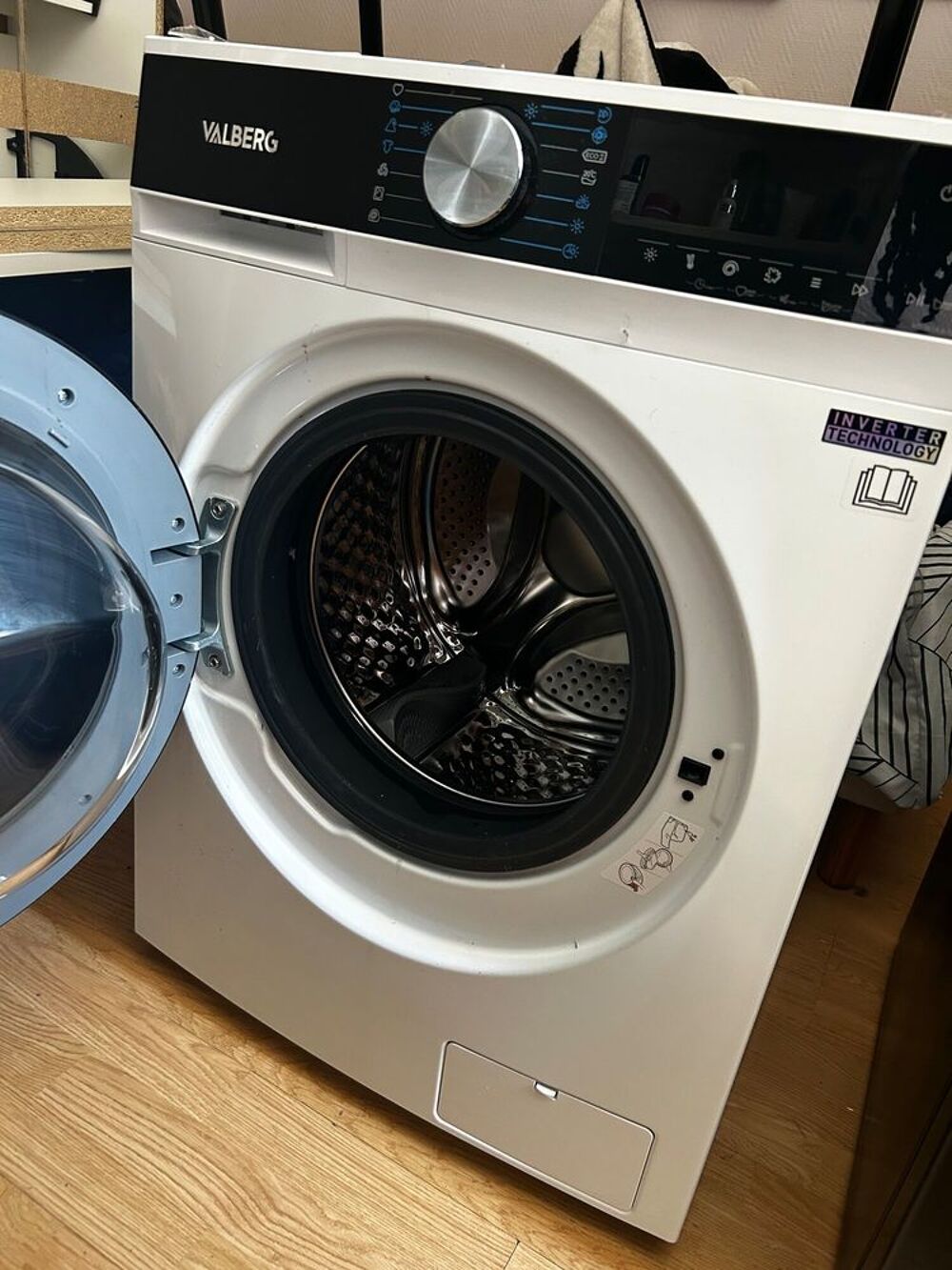 Frigo + Lave linge VALBERG Electroménager