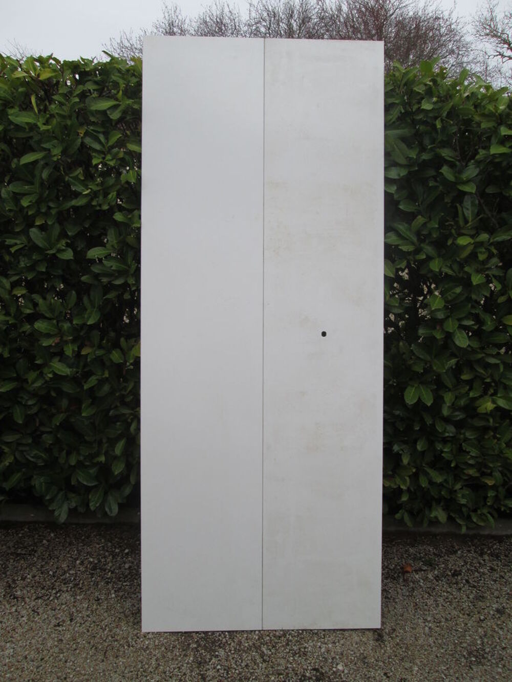Porte pliante m&eacute;tallique KAZED
Bricolage