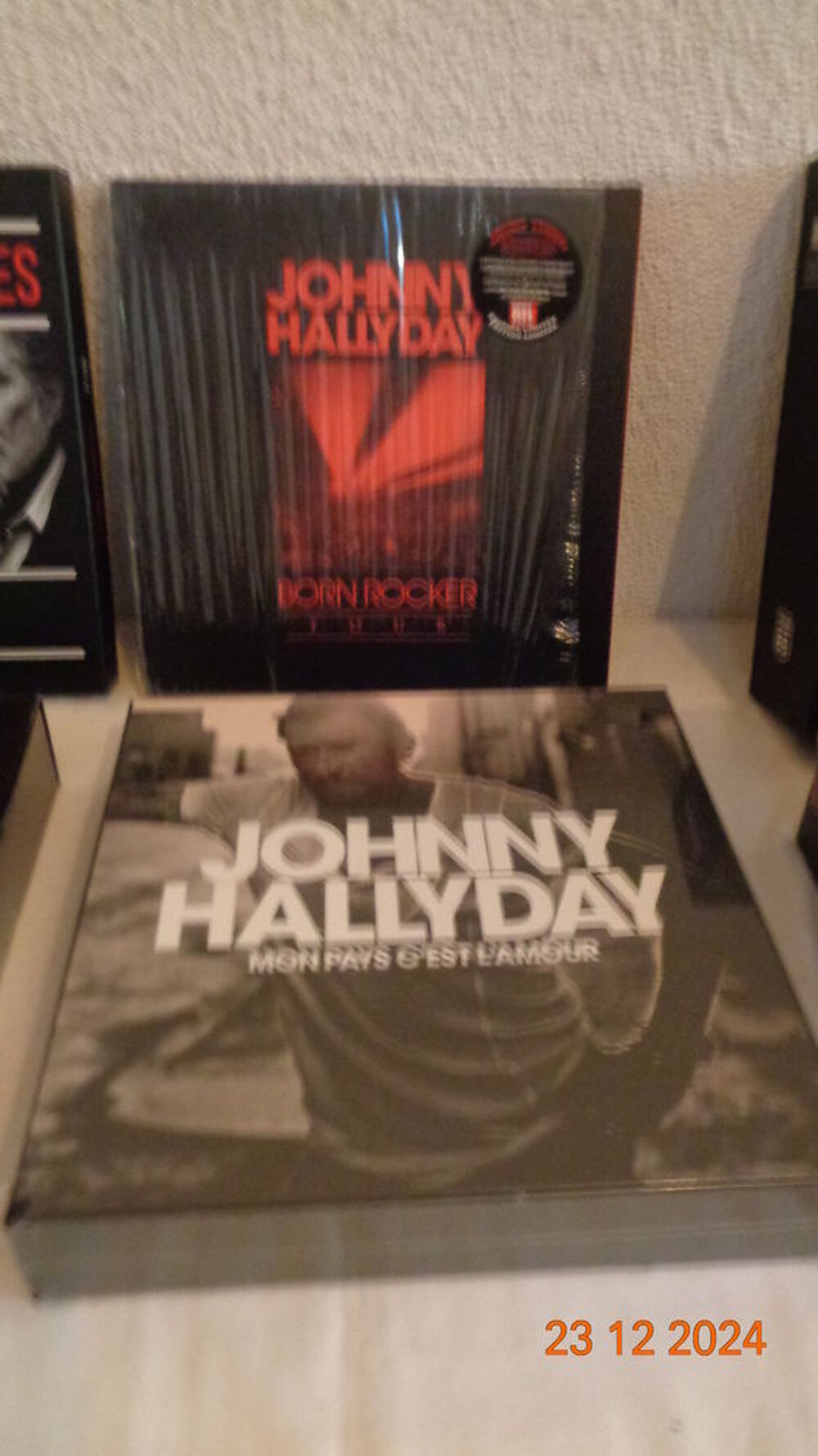 JOHNNY HALLYDAY LOT COFFRETS CD et vinyles
