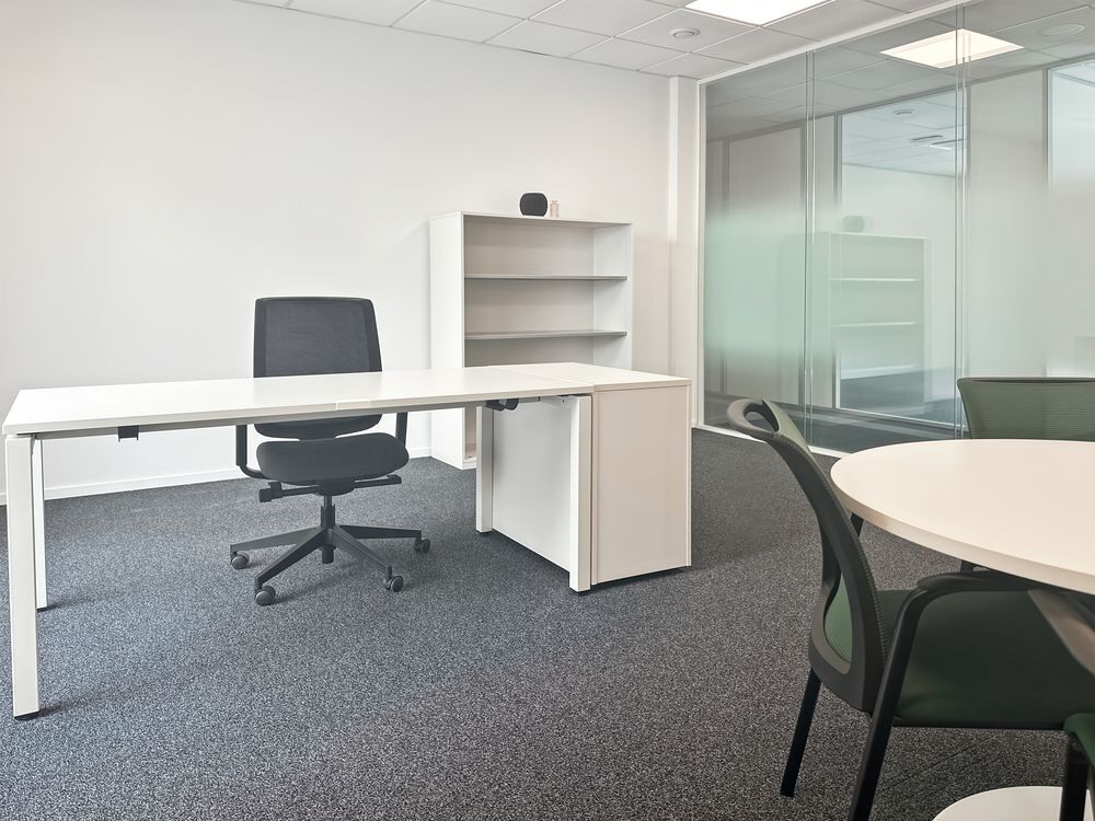   Trouvez un espace de bureau à Lesquin, Atrium  pour 3 personnes où tout est pris en charge Lesquin