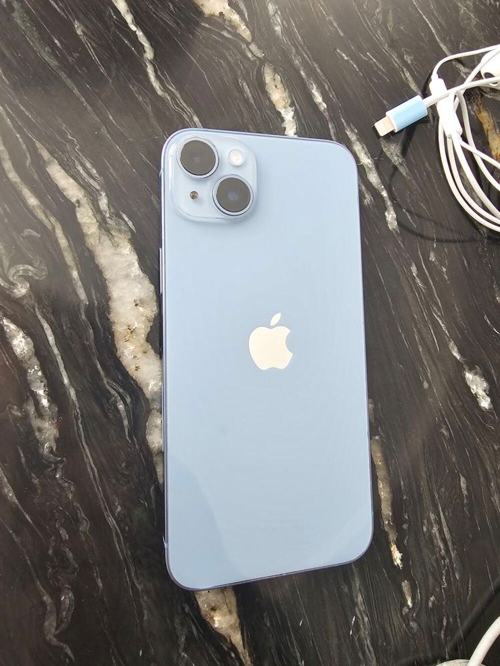 IPhone 14 plus bleue Tlphones et tablettes