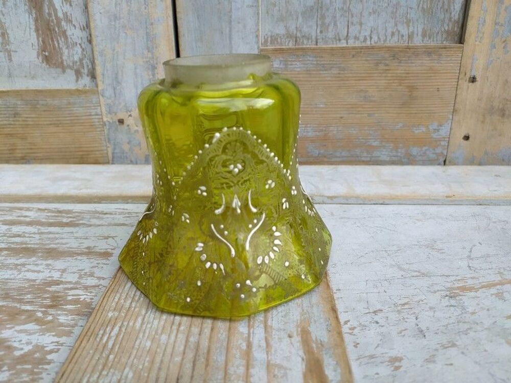 Tulipe Lampe &agrave; P&eacute;trole Verre &Eacute;maill&eacute; Vert et Blanc Décoration