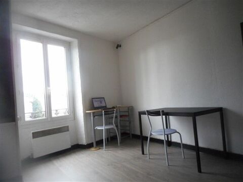   Studio meublé à 5 mn centre ville Villefranche Appartement - 1 pièce(s) - 22 m²