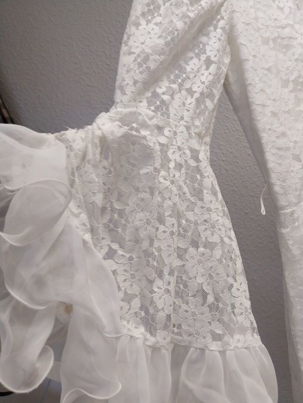 Robe mari&eacute;e vintage Vêtements