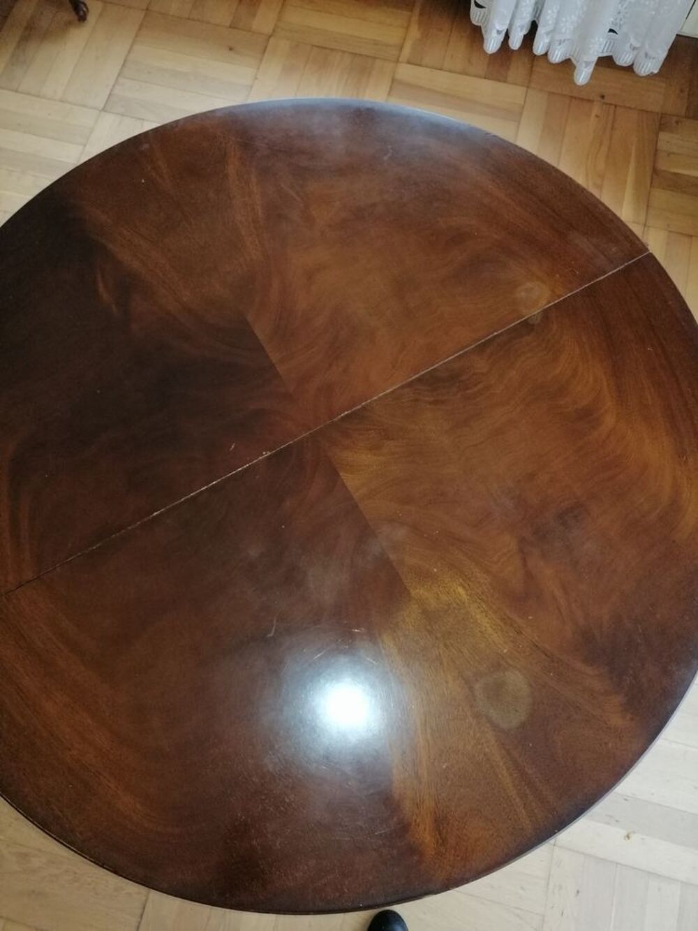 table ronde, style R&eacute;gence Meubles