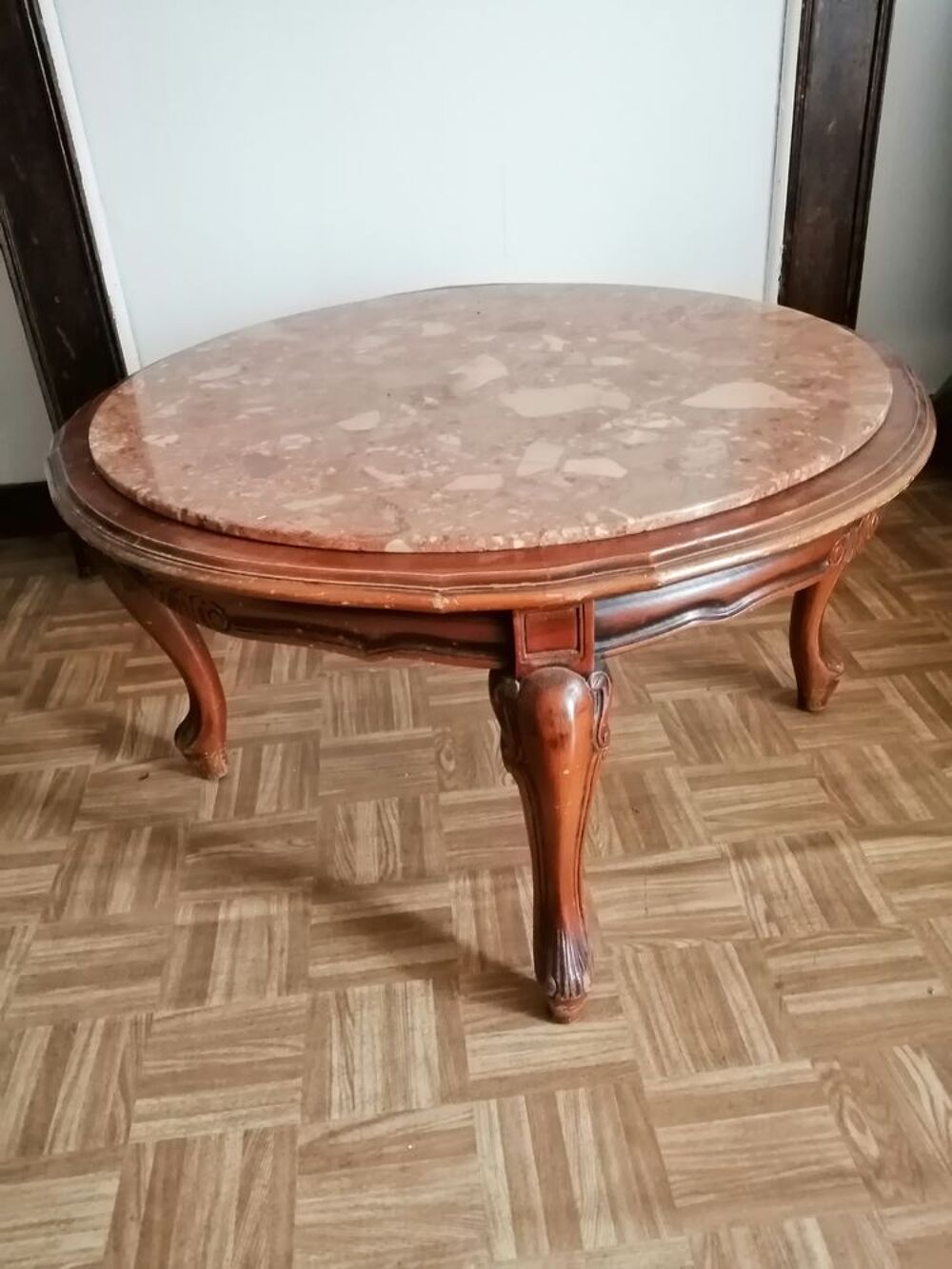 table ronde avec marbre Meubles