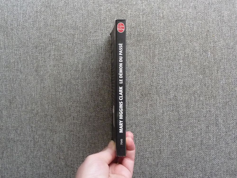 Le D&eacute;mon du Pass&eacute;- Mary Higgins Clark- Le livre de Poche Livres et BD