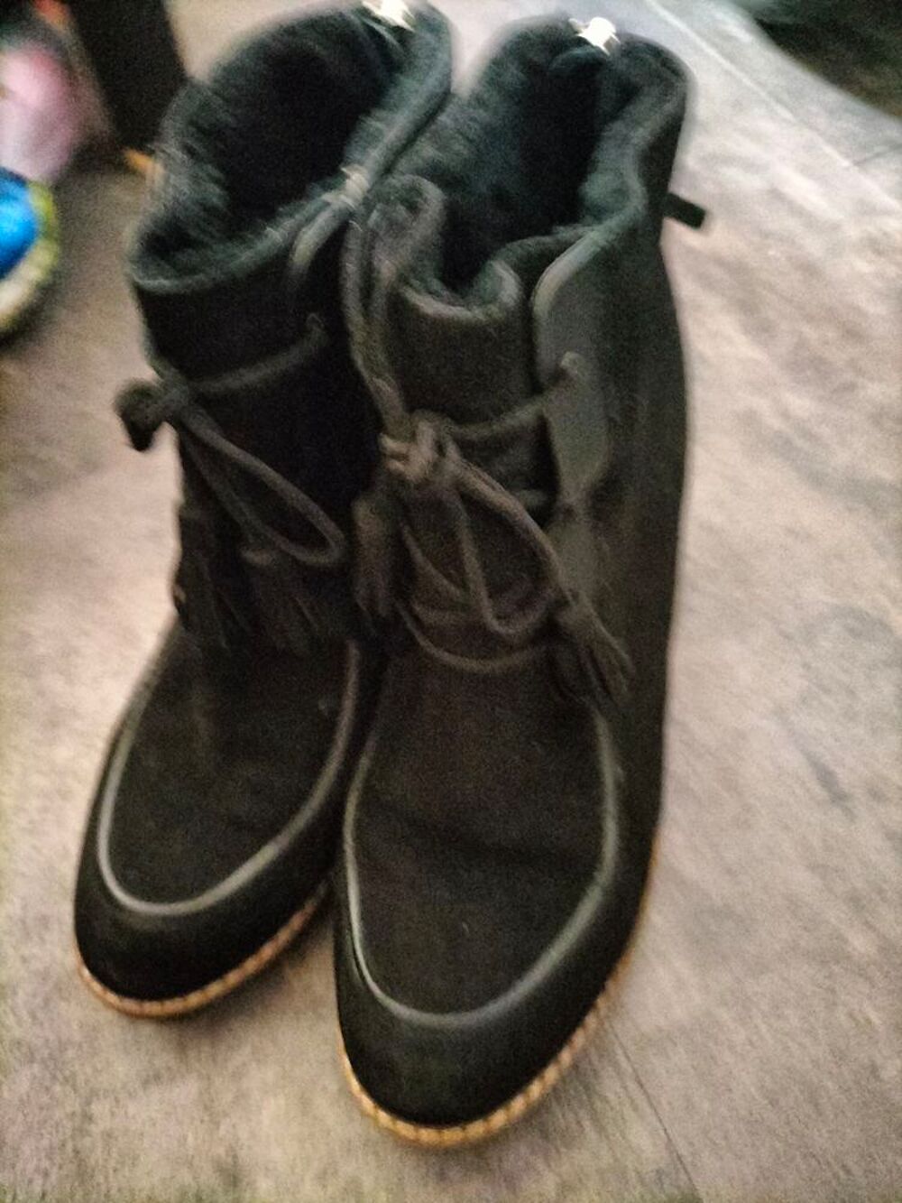Basket compens&eacute;e cuir cosmoParis pointure 41 tr&egrave;s bon &eacute;tat Chaussures