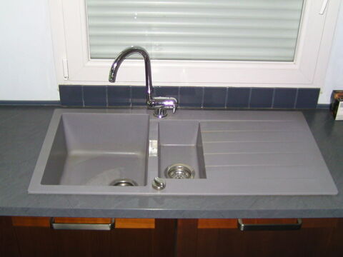 �vier Granit Gris Schock 1 Bac 1/2 + �gouttoir 100 Arques (62)