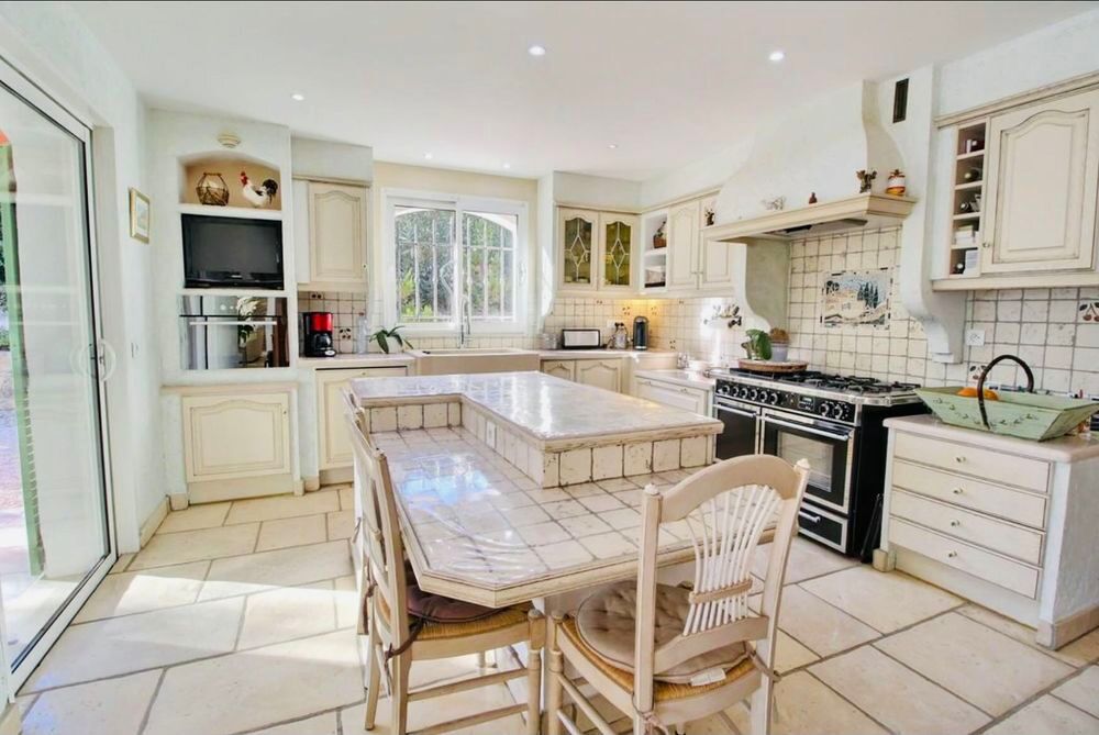 Vente Maison bastide 250 m2 Terrain Piscine Montauroux
