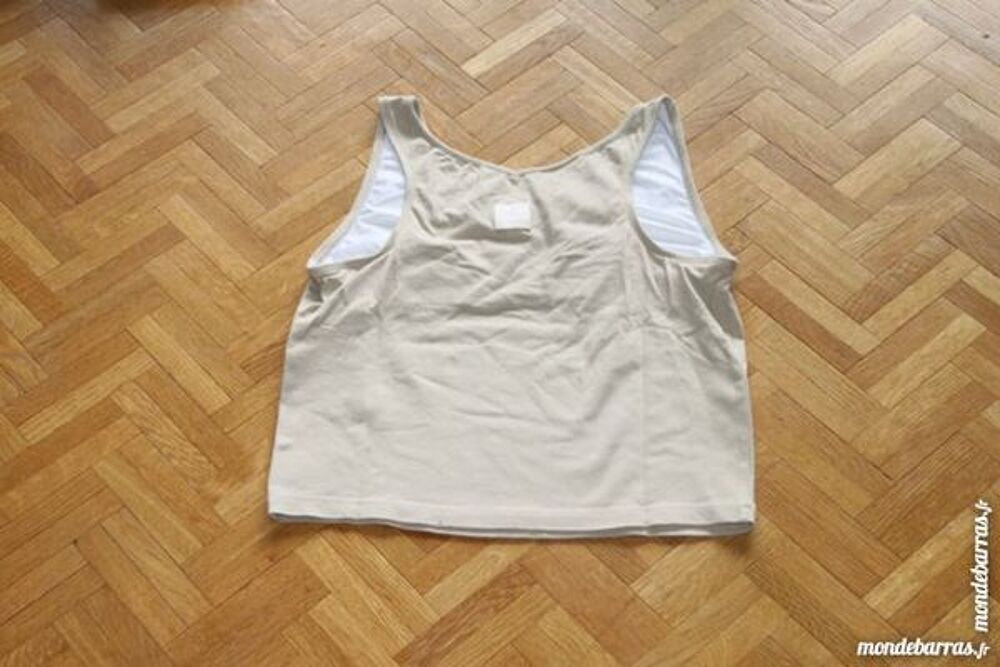 Tee-shirt avec brassi&egrave;re (V5) Sports