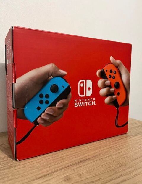 Nintendo switch bleu néon et rouge 32gb 240 Vanves (92)