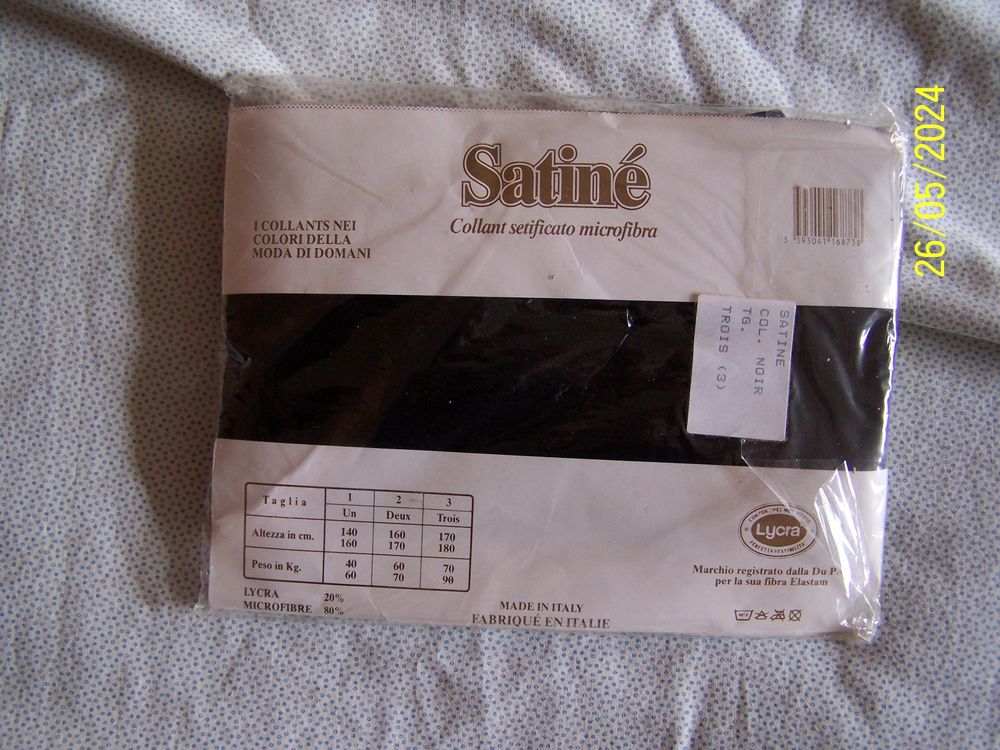 Collant satine microfibre taille 3 neuf Vêtements