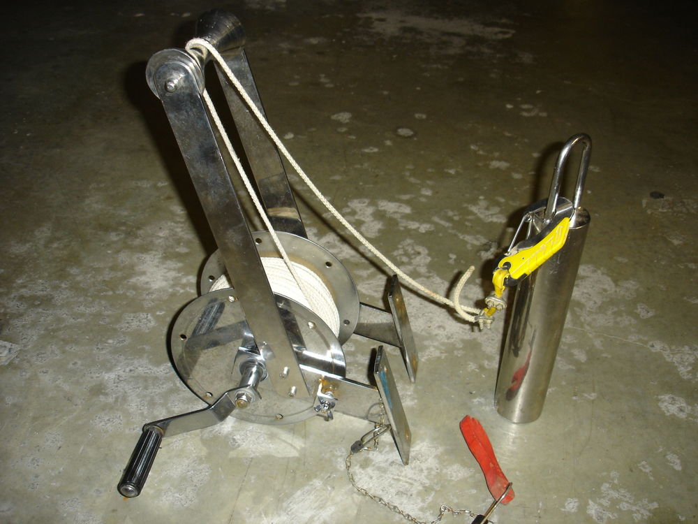 Barque, p&ecirc;che. ANCRE de type " CAROTTE " 100 % INOX. Sports
