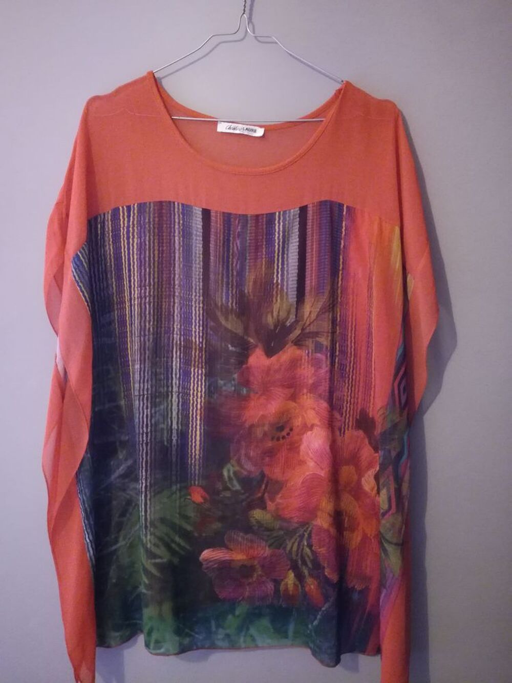 TUNIQUE CHRISTINE LAURE 
T4
FOND ORANGE IMPRIME
Vêtements