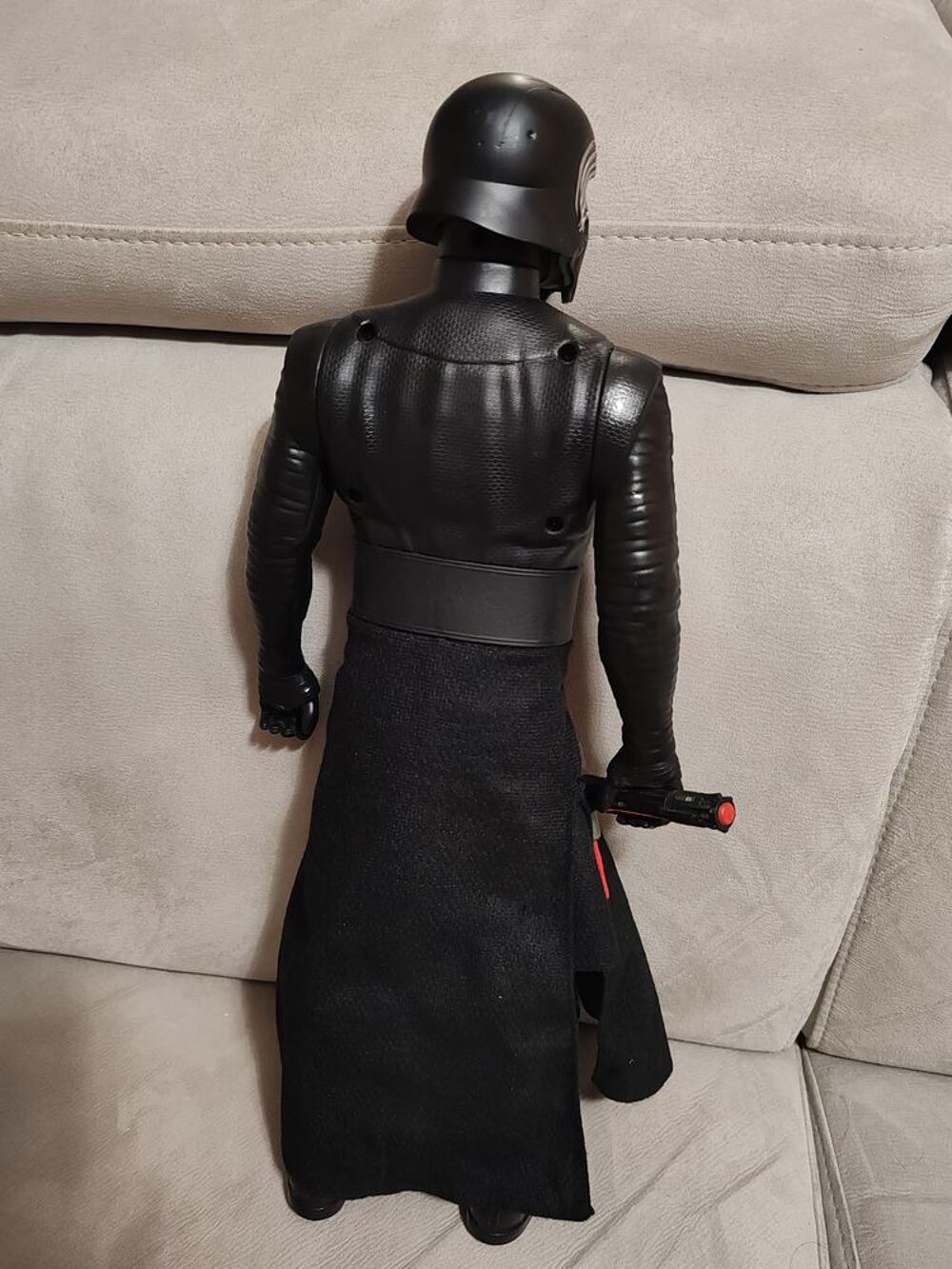 figurine kylo ren 30 cm star wars
Jeux / jouets