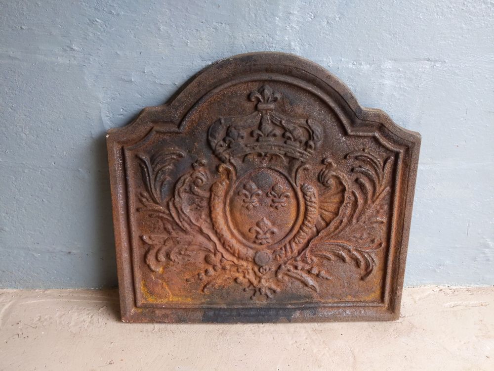 plaque en fonte pour chemin&eacute;e Décoration