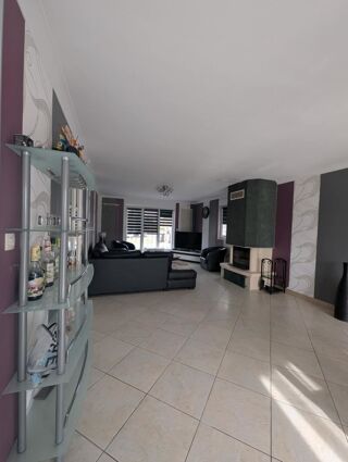  Maison � vendre 10 pi�ces 200 m�