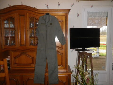 COMBINAISON MILITAIRE NEUVE TAILLE M 50 Ville Issey (55)