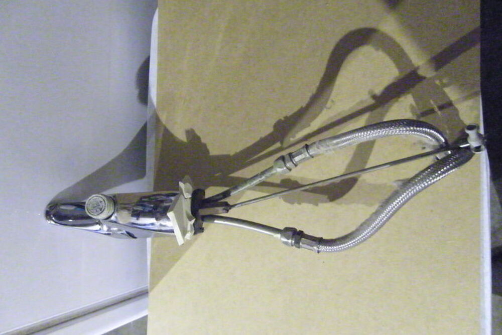  robinetterie Bricolage